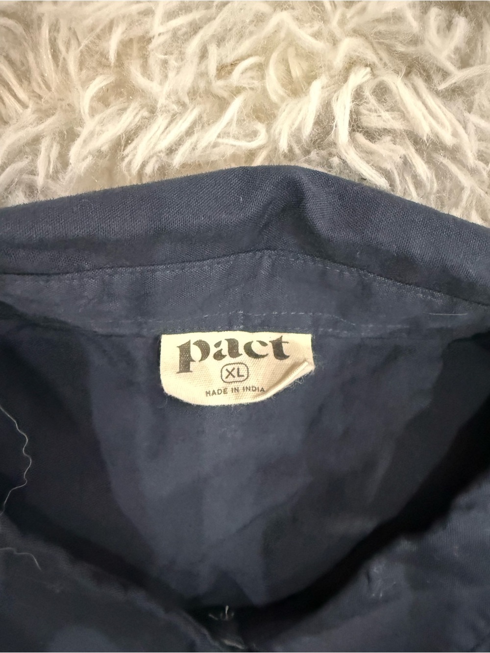 Pact Men's Navy Button-Up Dress Shirt xl - Picture 2 of 2